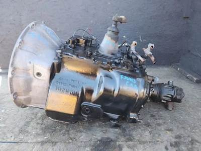 Eaton-Fuller FRW15210B Transmission for a 2014 Freightliner Cascadia 125