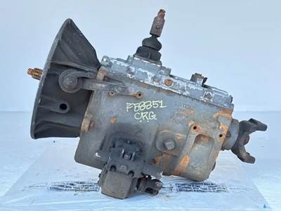 Eaton-Fuller FS7206A Transmission for a 1999 Peterbilt 330