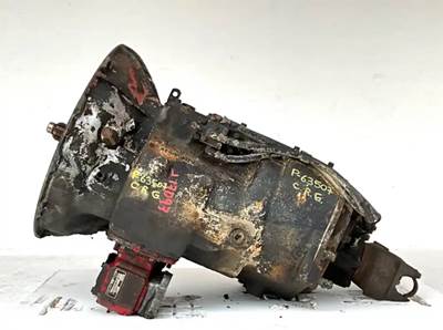 Eaton-Fuller Transmission for a 2020 Freightliner Cascadia 126