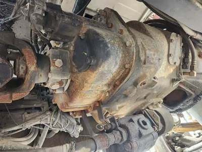 Eaton-Fuller Transmission for a 2012 Peterbilt 367
