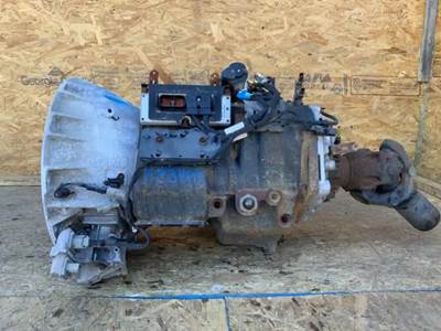 Eaton-Fuller Transmission for a 2018 Freightliner Cascadia 125