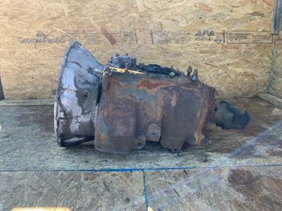 Eaton-Fuller Transmission for a 2003 Volvo VNM