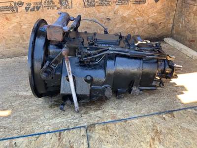 Eaton-Fuller Transmission for a 2012 Peterbilt 386