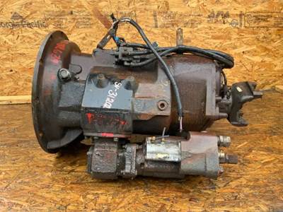 Eaton-Fuller Transmission for a 1999 Sterling L9513