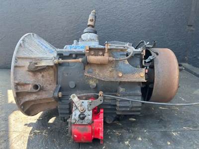 Eaton-Fuller F56406A-566 Transmission for a 2005 Hino 268