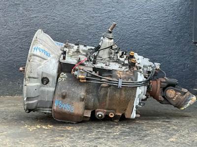 Eaton-Fuller Transmission for a 2015 International PROSTAR