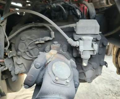 Eaton-Fuller Transmission for a 2019 International LT625