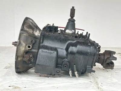 Eaton-Fuller FR0-17210C Transmission for a 2013 Mack CXU613
