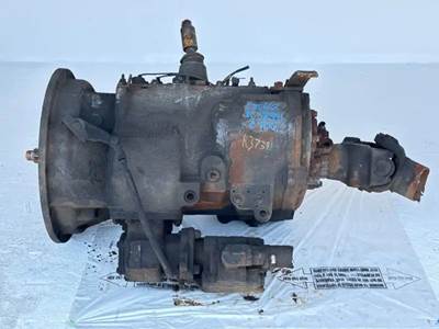 Eaton-Fuller Transmission for a 2003 International 4400