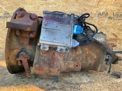 Eaton-Fuller RTAO14710CAS Transmission for a 2001 Mack CH612