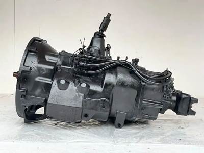 Eaton-Fuller RTF8908LL Transmission for a 2006 Freightliner M2 106