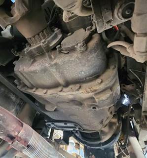 Eaton-Fuller RTF8908LL Transmission for a 2003 Chevrolet C8500
