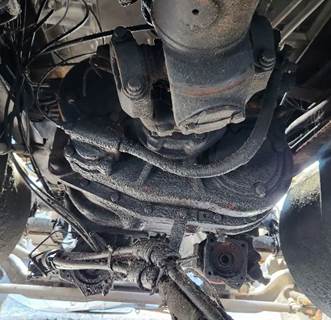 Eaton-Fuller RTLO14610A Transmission for a 1993 Freightliner FLD120