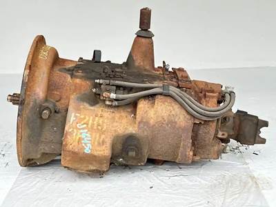 Eaton-Fuller RTLO14613B Transmission for a 1993 Ford LTLA9000 AERO MAX 120