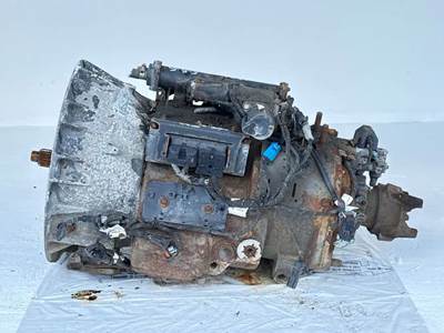 Eaton-Fuller RTLO14613B Transmission for a 2015 Kenworth T680