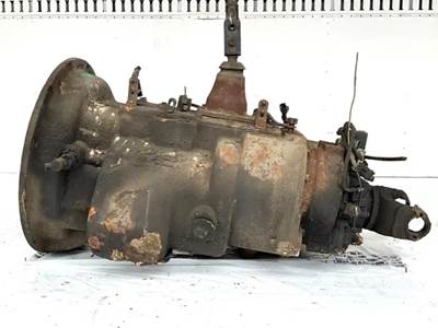 Eaton-Fuller RTLO15610BT2 Transmission for a 1997 Freightliner Century Class 120