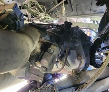 Eaton-Fuller RTLO18913A Transmission for a 2014 Peterbilt 389