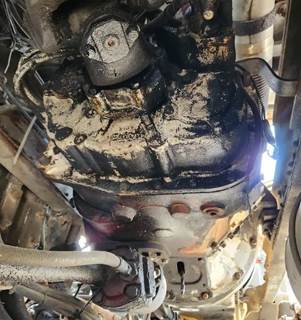 Eaton-Fuller RTO11708LL Transmission for a 1988 Kenworth T800