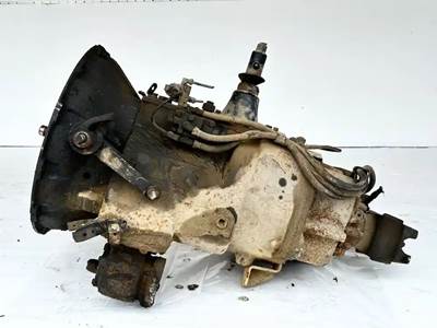 Eaton-Fuller RTO16908LL Transmission for a 2002 Peterbilt 357