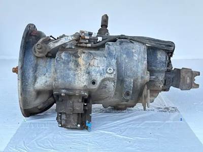 Eaton-Fuller RTO16908LL Transmission for a 2001 Peterbilt 378