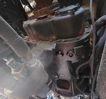 Eaton-Fuller RTO16915 Transmission for a 2005 Freightliner Columbia 120