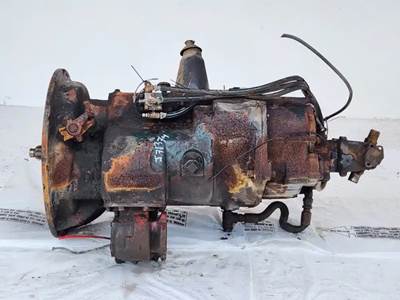 Eaton-Fuller RTOF11613 Transmission for a 1987 Freightliner FLC