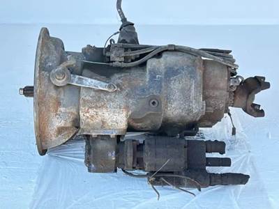 Eaton-Fuller RTOF14915 Transmission for a 1990 Peterbilt 379