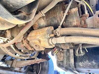 Eaton-Fuller RTOF16908LL Transmission for a 2004 Sterling L9500