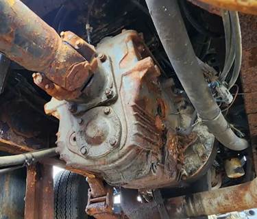 Ford Transmission for a 1989 Ford LN8000