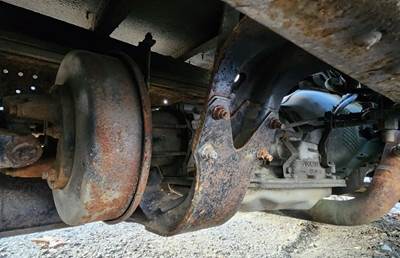 GM/Chev (HD) GM Hydramatic Transmission for a 1999 GMC W3500