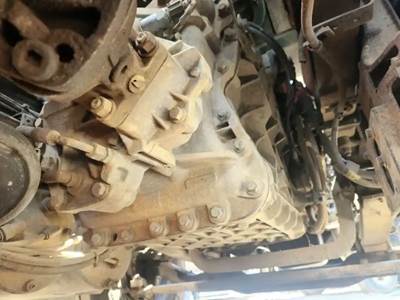 Mack TMD12A0 Transmission for a 2014 Mack CXU613