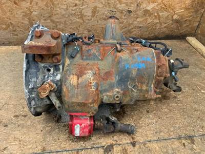 Meritor-Rockwell Transmission for a 2001 Mack CH613