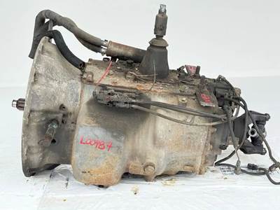 Meritor-Rockwell RMX10-165C2 Transmission for a 2000 Kenworth T2000