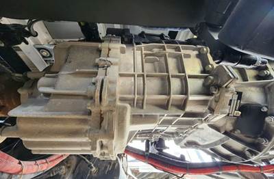 Paccar PO-18F112C Transmission for a 2026 Kenworth T680