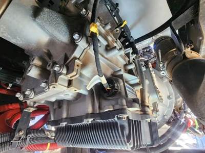 ZF Transmission for a 2023 Kenworth T280