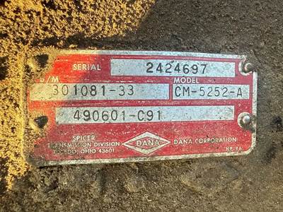 Spicer (TTC) CM5252A Transmission for a 1985 International 4900