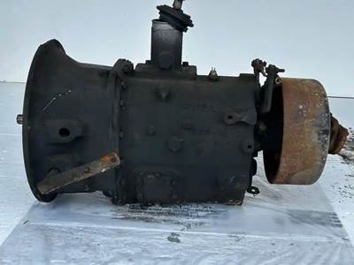 Spicer (TTC) ES43-5A Transmission for a 2000 International 4700