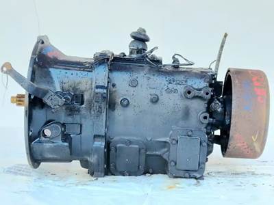Spicer (TTC) ES53-5A Transmission for a 1987 International 1754