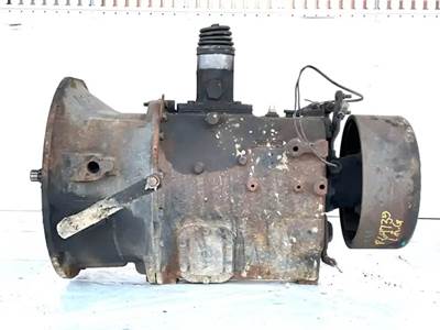 Spicer (TTC) ES56-5A Transmission for a 1995 International 1652