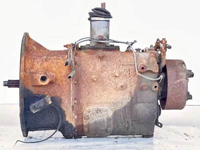 Spicer (TTC) ES56-5A Transmission for a 1996 International 1552-SC