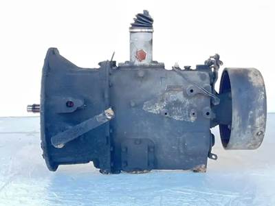 Spicer (TTC) ES56-5A Transmission for a 1997 International 1552-SC