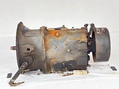 Spicer (TTC) ES56-5A Transmission for a 1997 International 1652