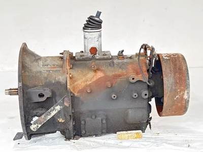 Spicer (TTC) ES56-5A Transmission for a 1996 International 1652