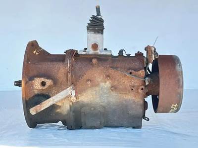Spicer (TTC) ES56-5A Transmission for a 1997 International 1652