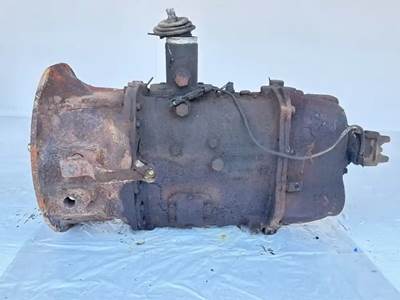 Spicer (TTC) Transmission for a 1993 International 4900