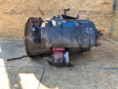 Spicer (TTC) PS110-7B Transmission for a 2000 Sterling L7501