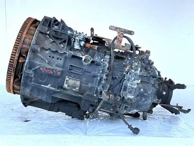 ZF Transmission for a 2006 Freightliner COLUMBIA 120