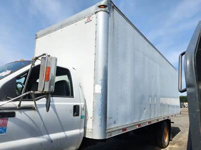 Used 2015 Supreme Aluminum 26.1FT Box Truck Body for Ford F-750, White, Model E0503129