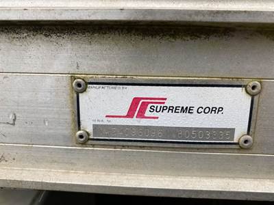 (Used) 2009 International 7400, Truck Box- Make: Supreme Corp, Length: 24’ 6”,