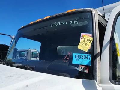 Hino 268 Windshield Glass